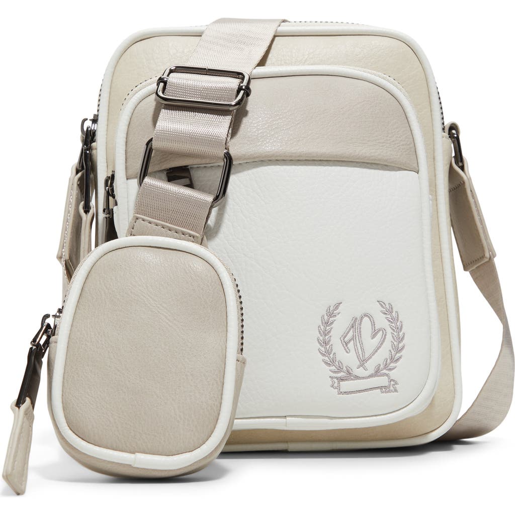 Aldo Legaorwennx Messenger Bag In Light Brown