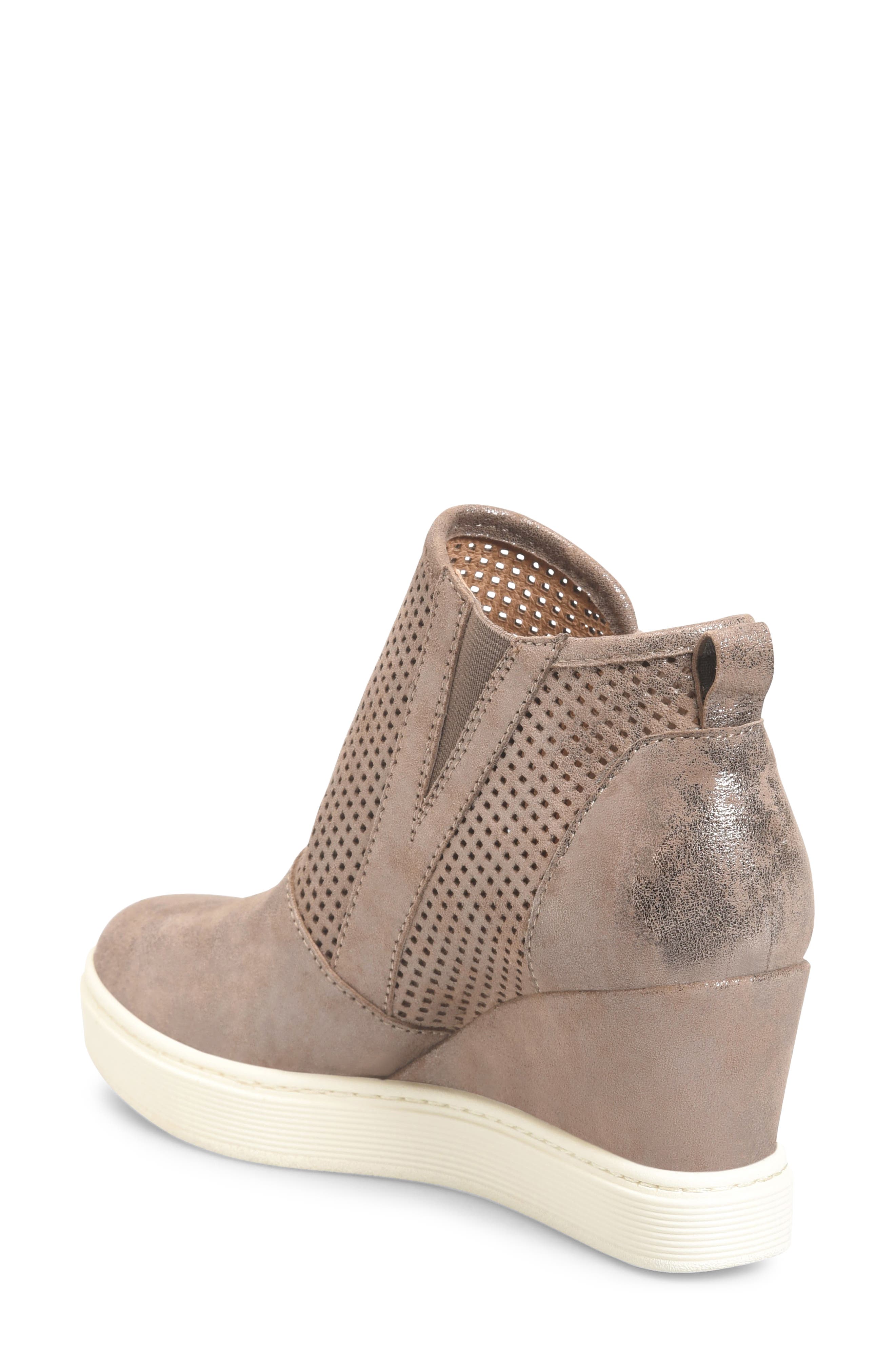 Söfft Bellview Wedge Bootie, Alternate, color, 