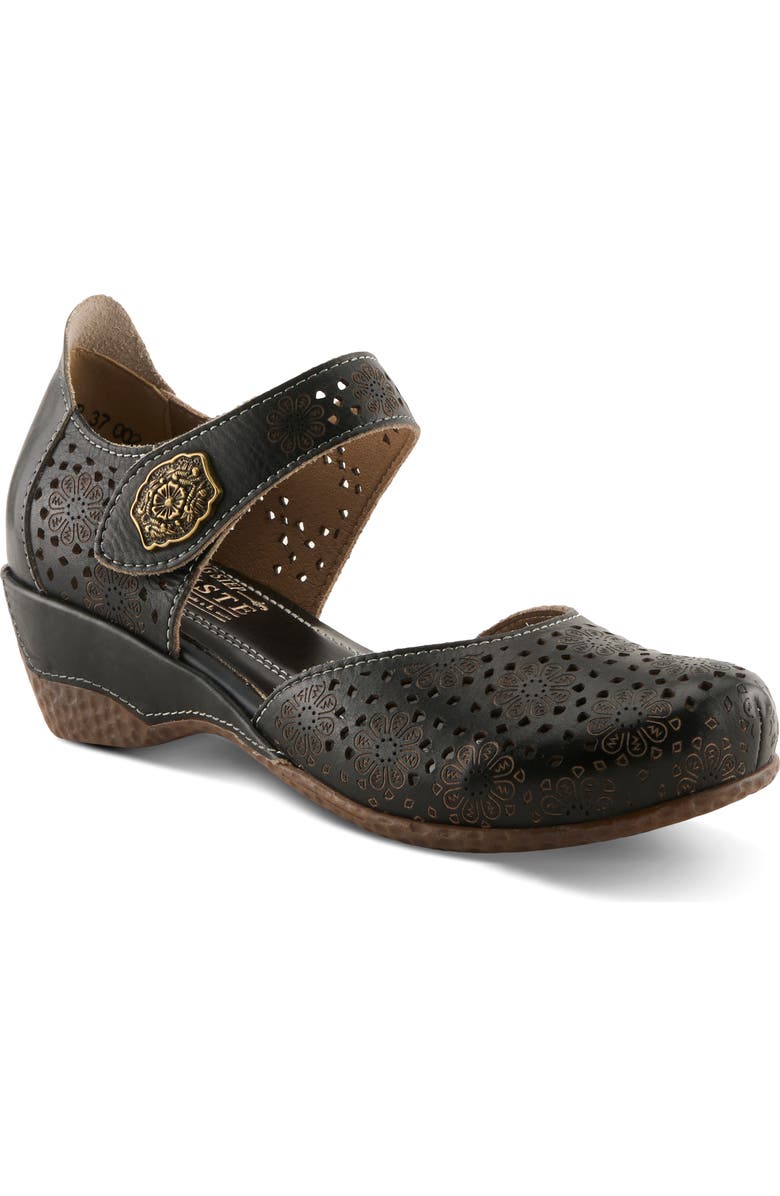 L'Artiste by Spring Step Americana Ankle Strap Clog, Main, color, Black