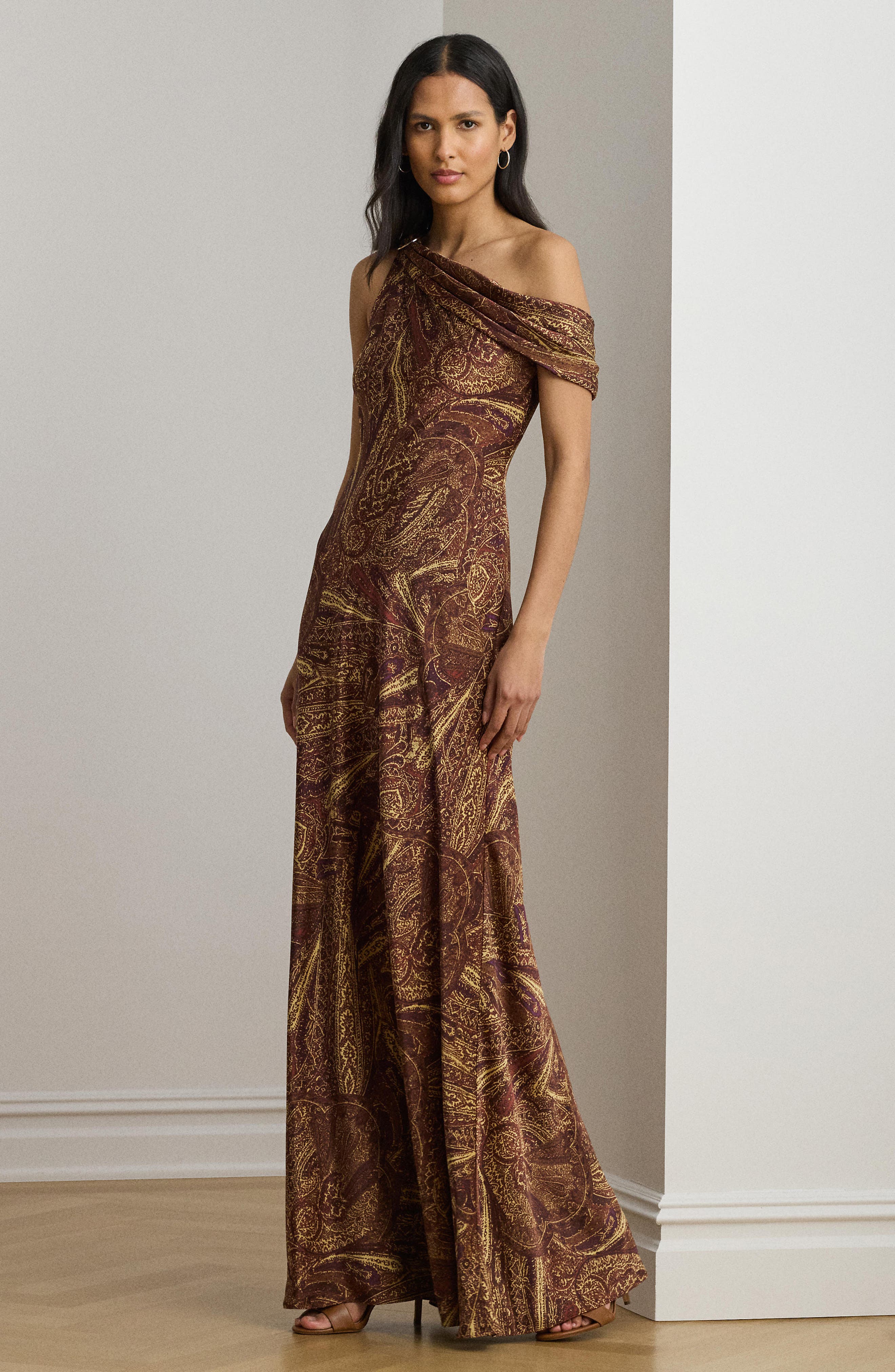 Print One-Shoulder Gown - image 2