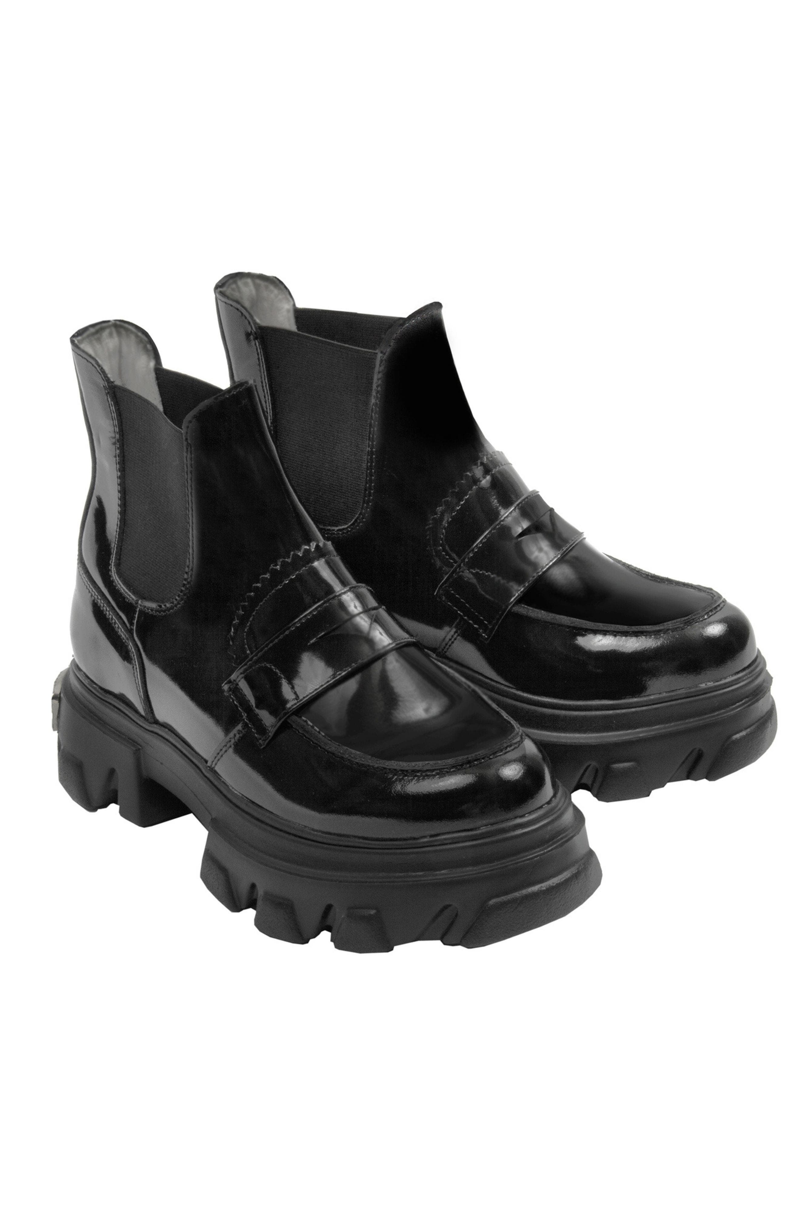 URBNKICKS Chelsea Leather Loafer, Alternate, color, 