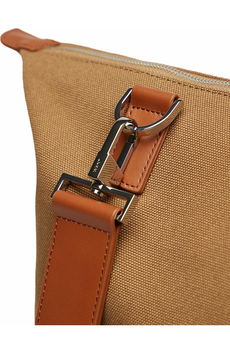 WANT Les Essentiels Hartsfield Organic Cotton Canvas Weekender Bag, Alternate, color, Dark Camel