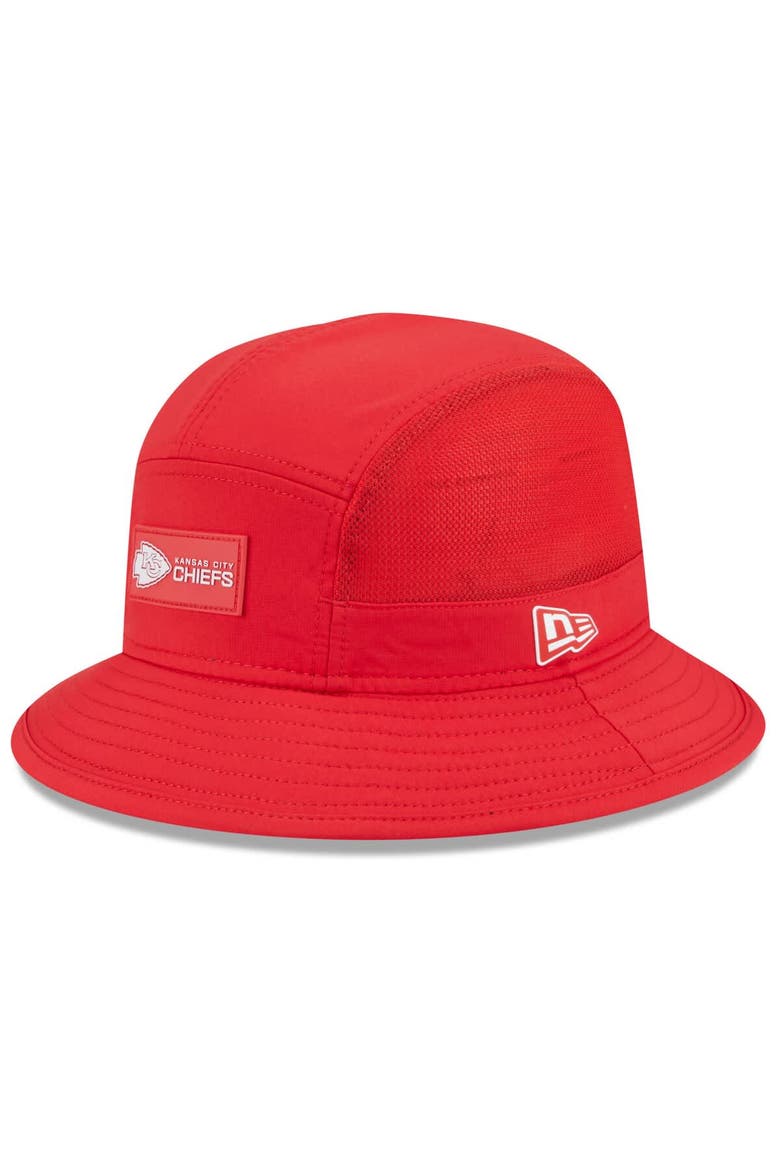 Men's New Era Red Kansas City Chiefs 2025 Sideline  Bucket Hat, Main, color, Red