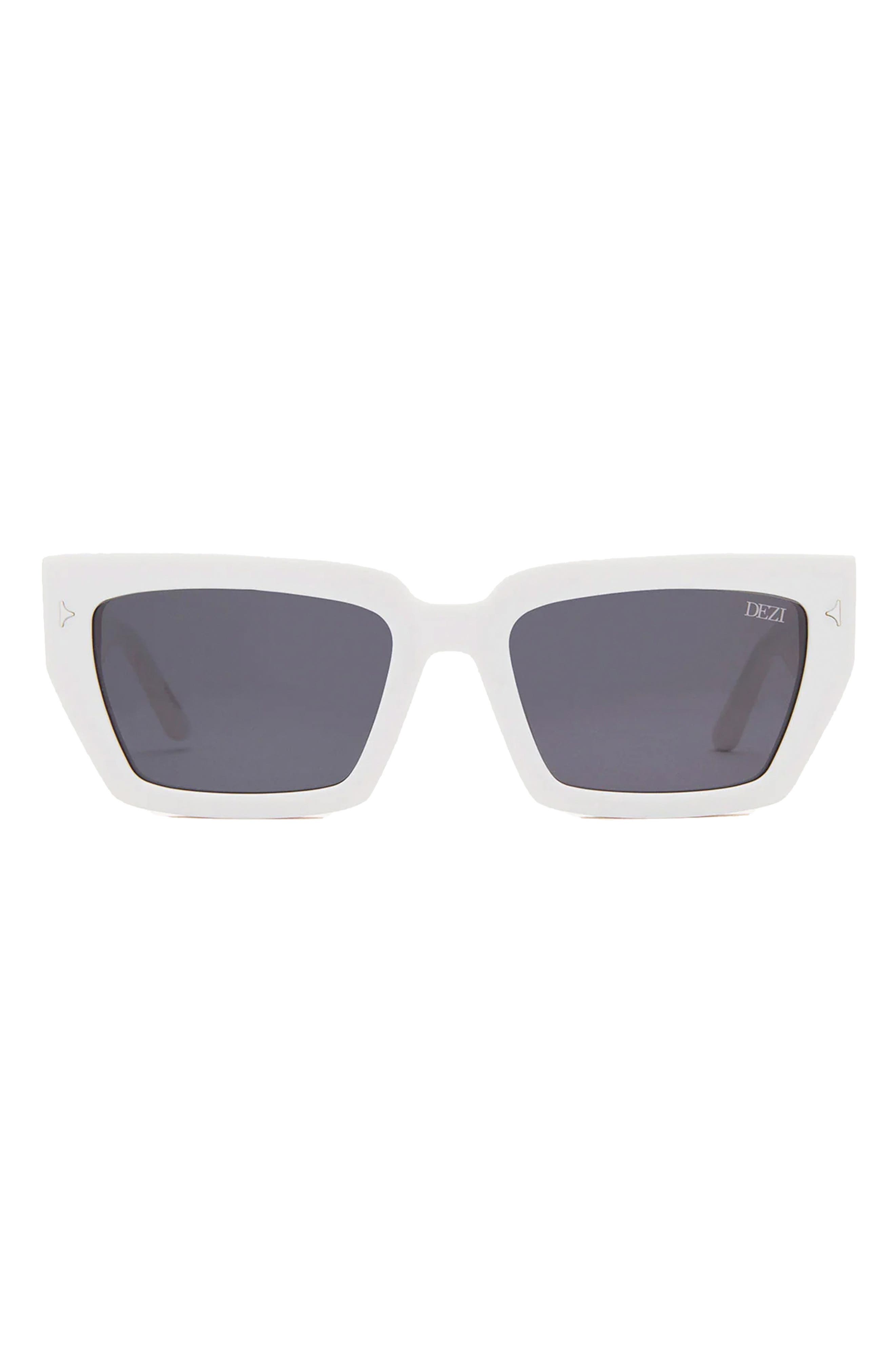 WHITE / DARK SMOKE