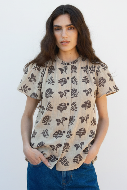 Kenna Flutter Sleeve Blouse