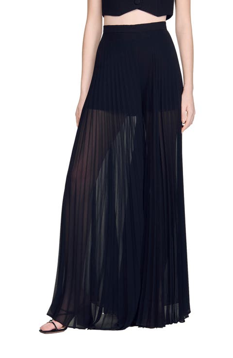 Pleated wide-leg trousers