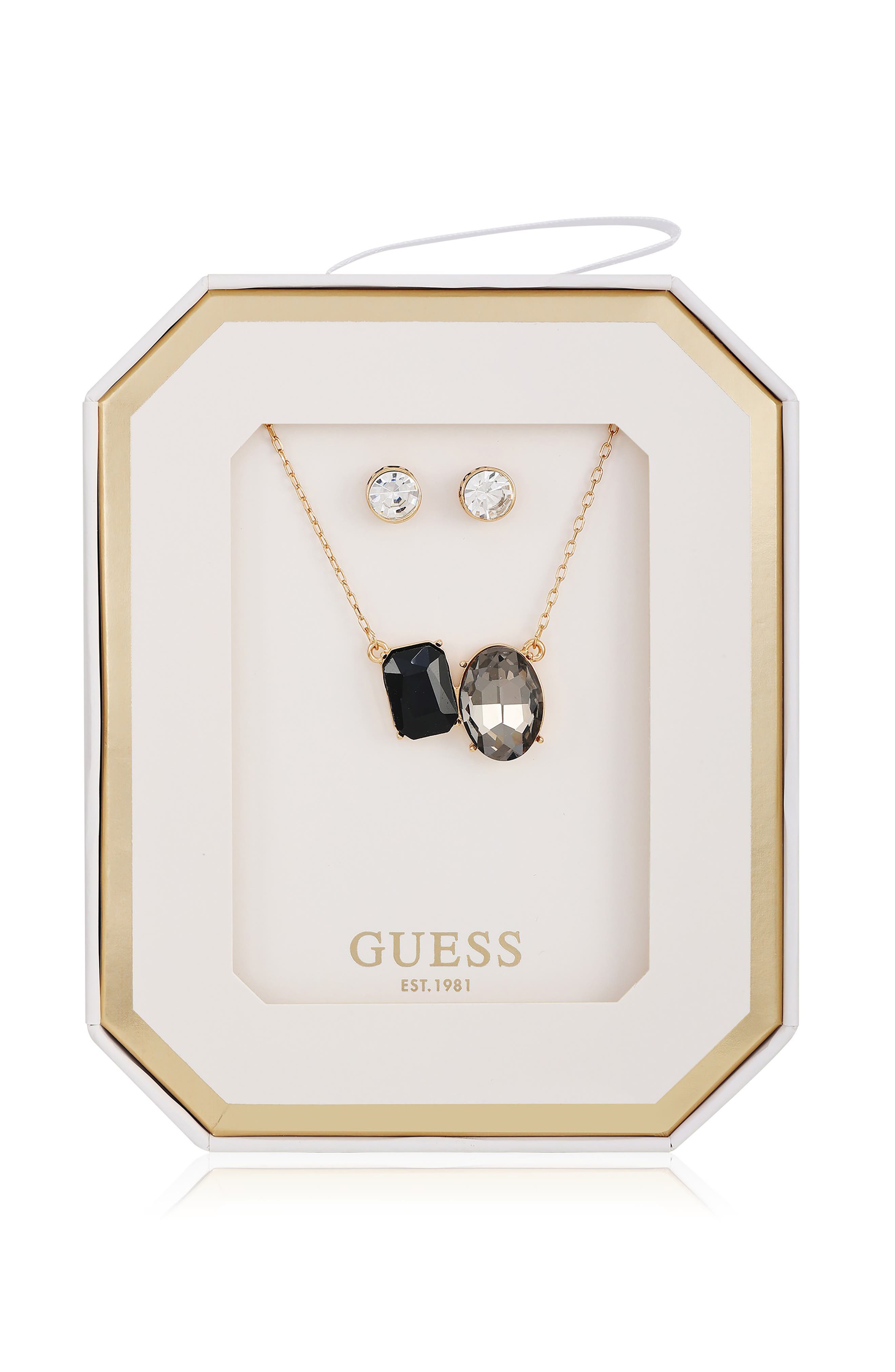 GUESS Pendant Necklace & Stud Earrings Set