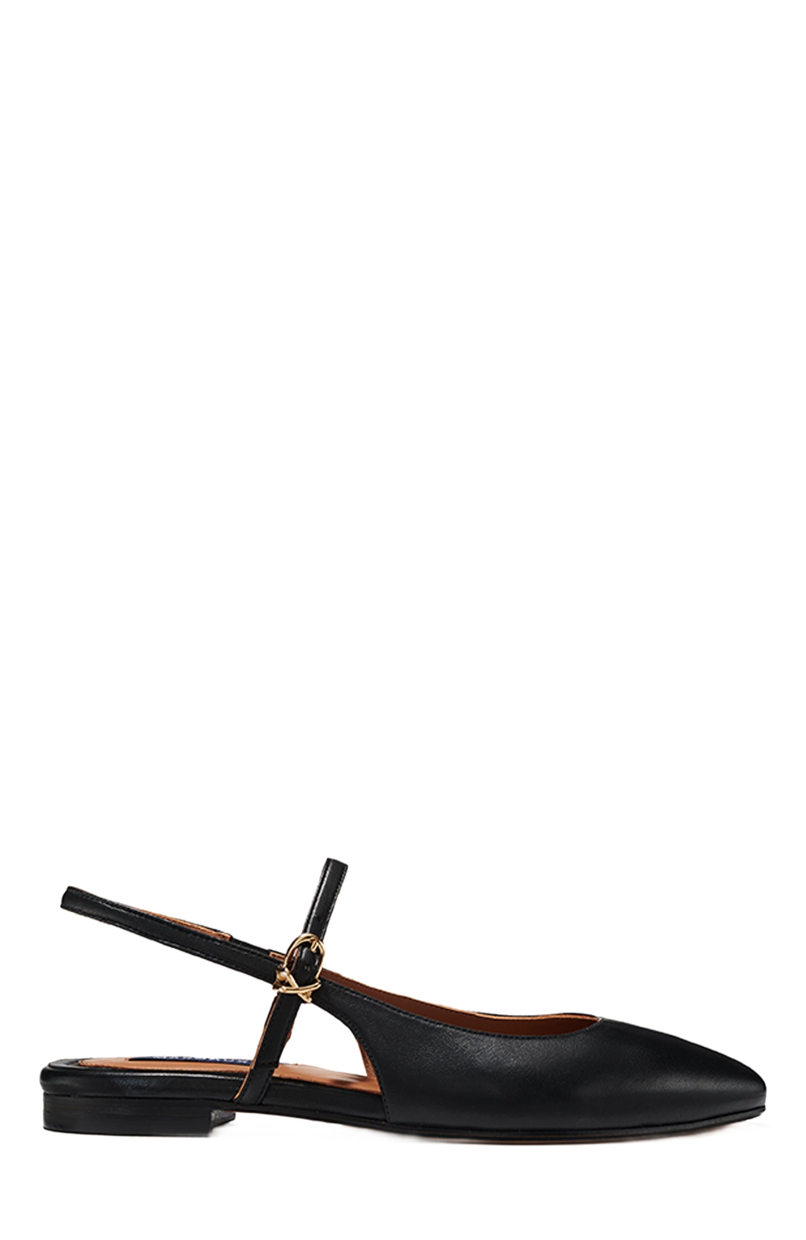 MARGAUX The Crosby Flat, Main, color, 