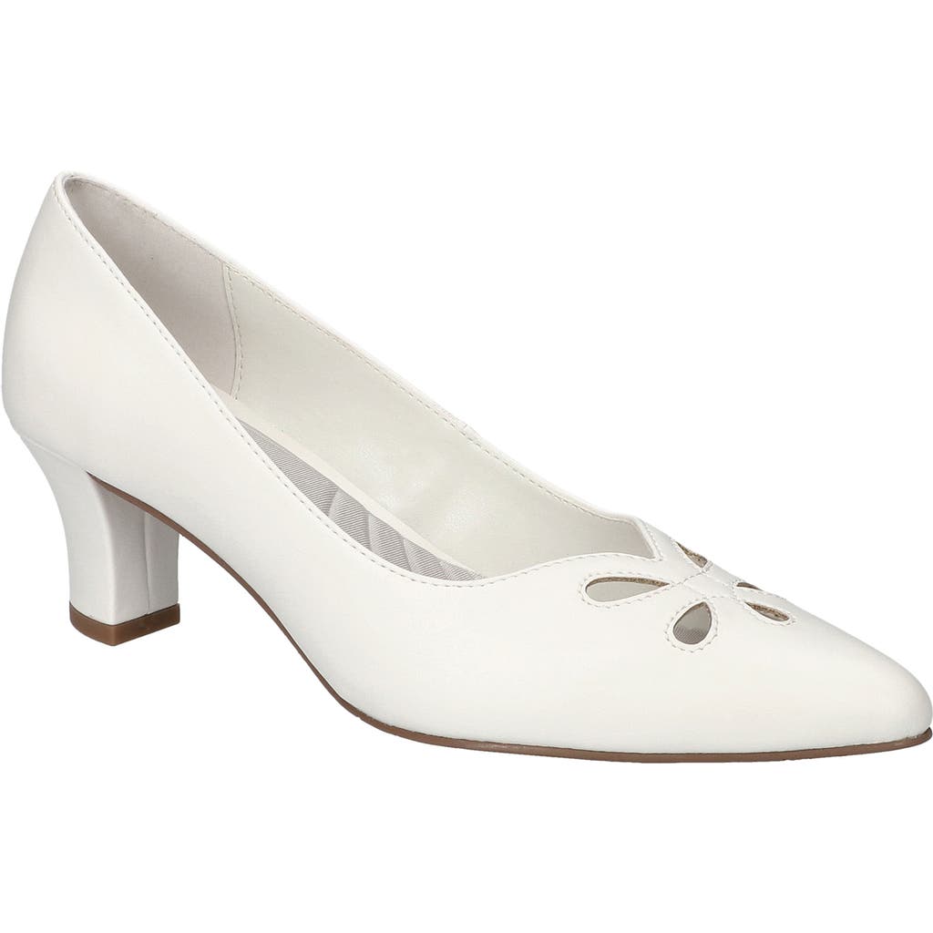 EASY STREET EASY STREET PAT POINTED TOE PUMP