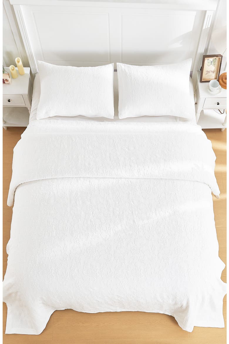 Matelassé Cotton Coverlet Set, Alternate, color, WHITE