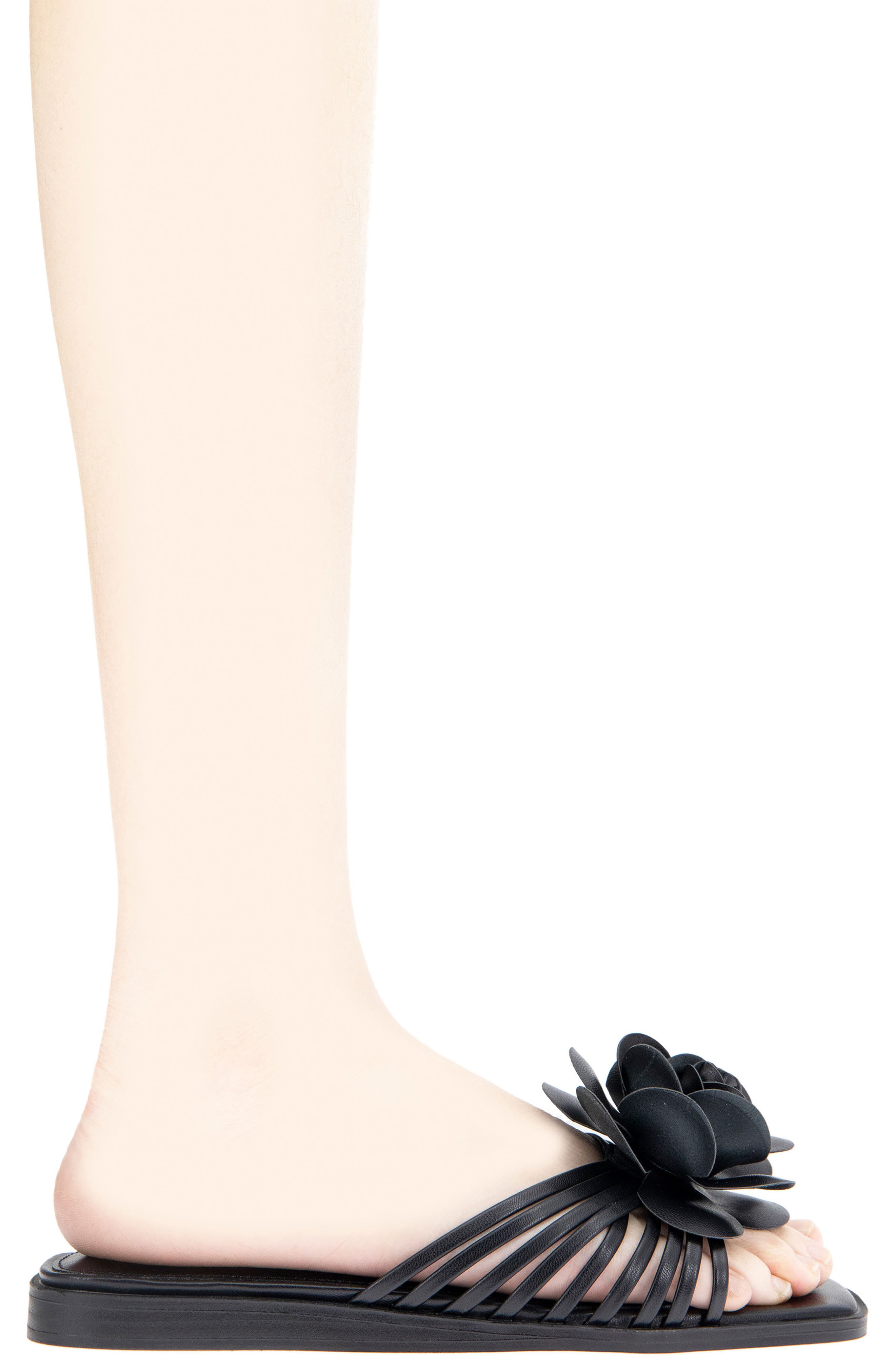 BCBGeneration Masha Flower Appliqué Sandal, Alternate, color, Black