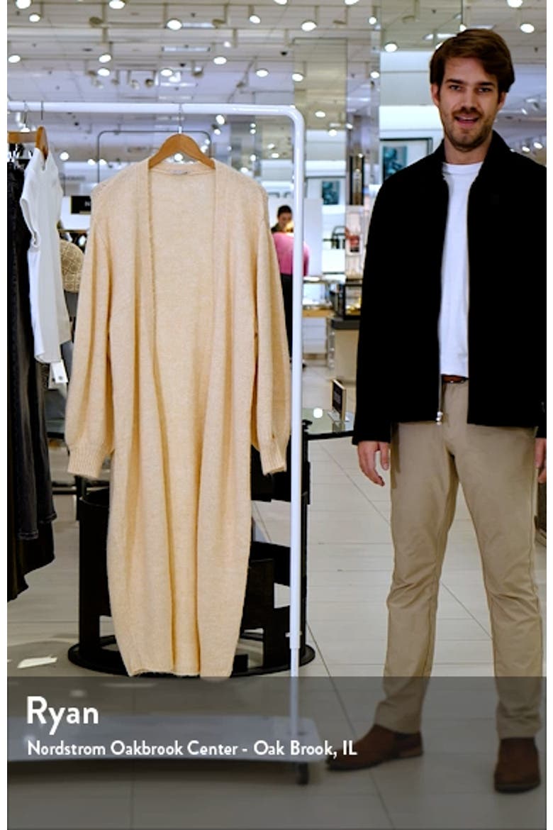 Maxi Cardigan video