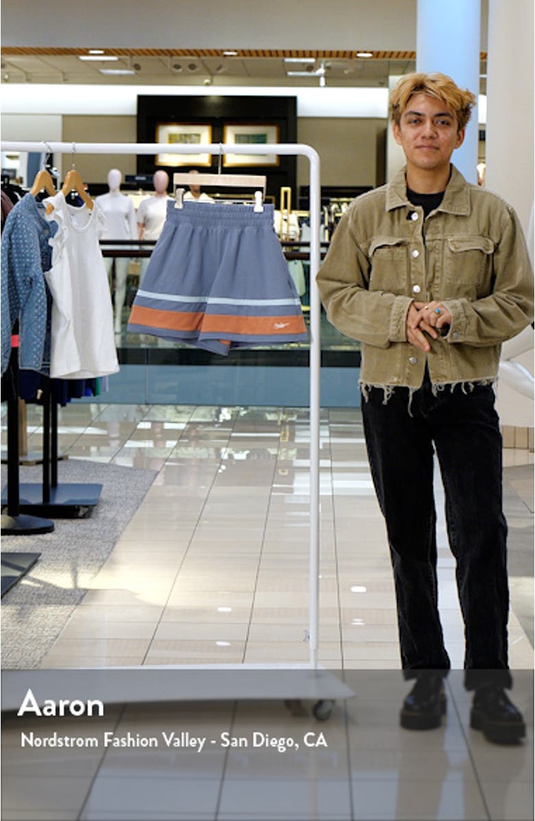 Kids' Sportswear Stripe Shorts, sales video thumbnail