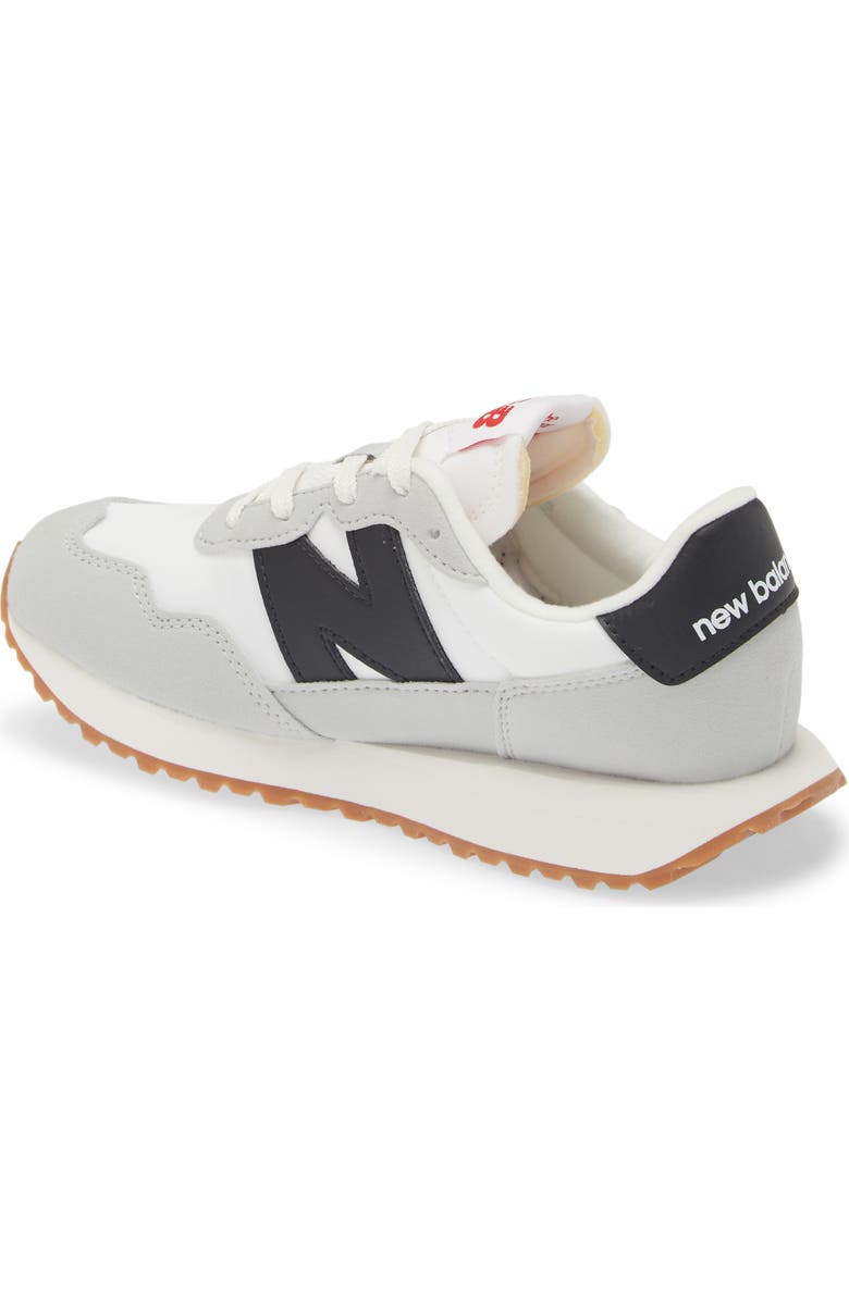 New Balance Kids' 237 Sneaker, Alternate, color, White/ Black