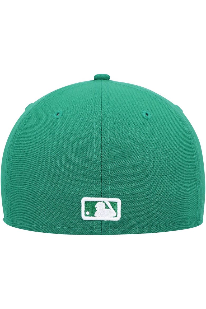 Men's New Era Kelly Green Milwaukee Brewers White Logo 59FIFTY Fitted Hat, Alternate, color, Kelly Green