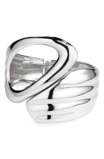 Nordstrom Rack Sculpted Hinge Bracelet In Silver