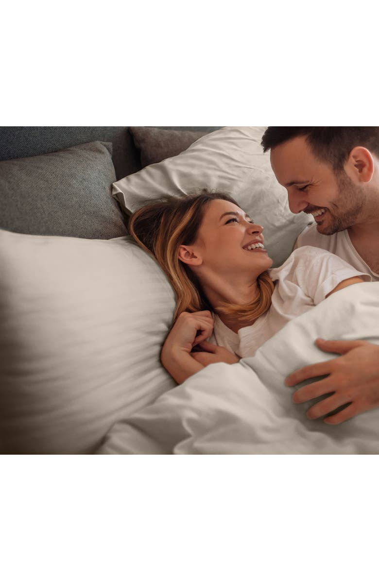 Martex Solid 400 Thread Count Cotton Sateen Sheet Set, Alternate, color, Ivory