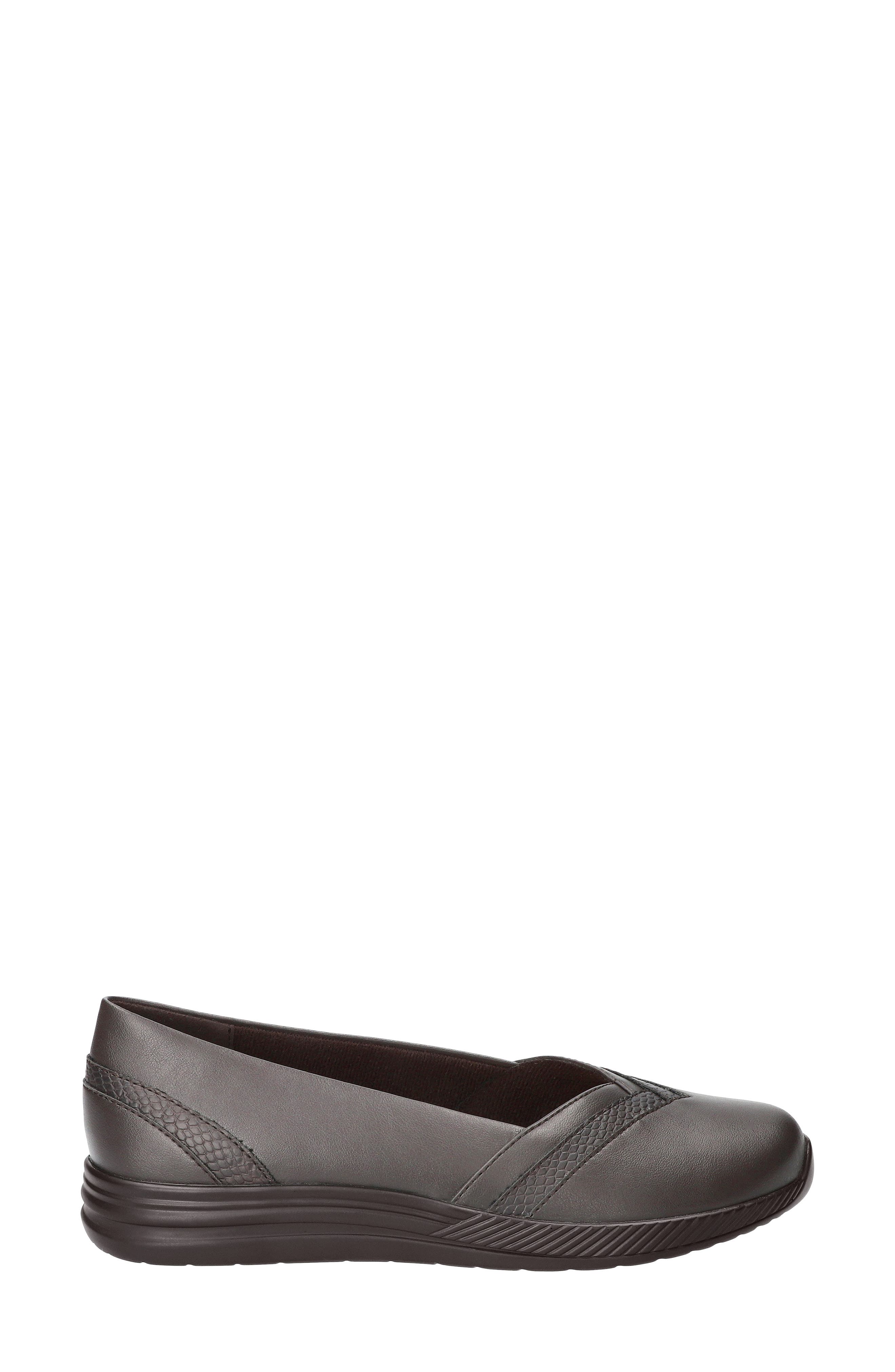 EASY STREET Kiera Flat, Alternate, color, 