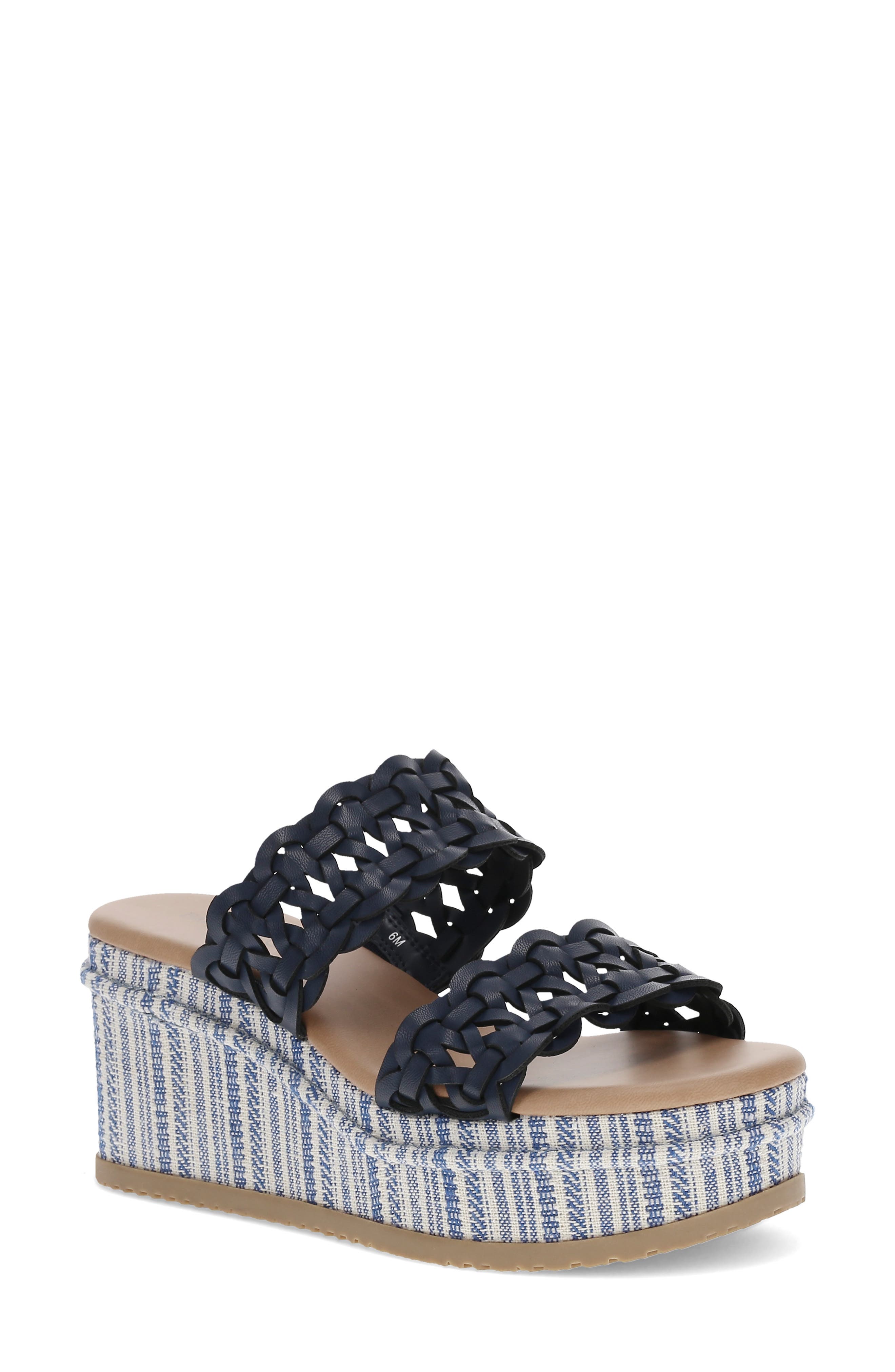 BARETRAPS Skylar Wedge Sandal