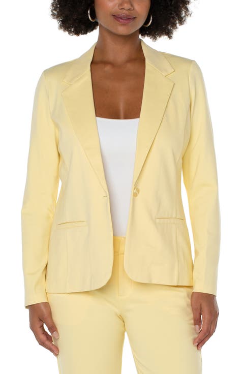 Fitted Knit Blazer