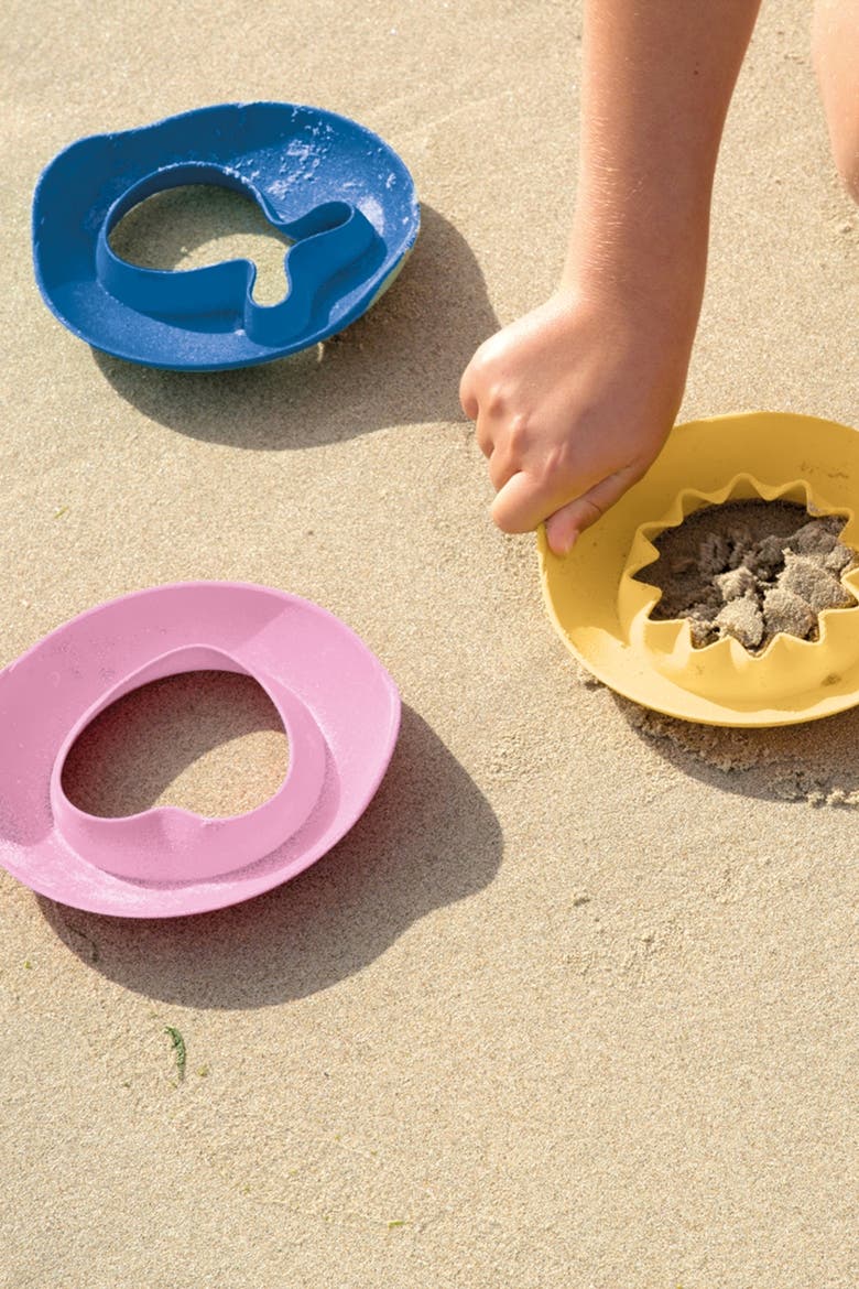 Magic Shapers Ergonomic Kids Sand, Snow, and Bubble Molds, Alternate, color, Multi