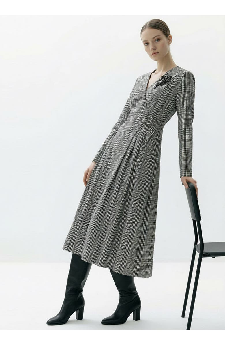 Exquise Notched Lapel 3/4 Sleeve Dress, Alternate, color, Black-White