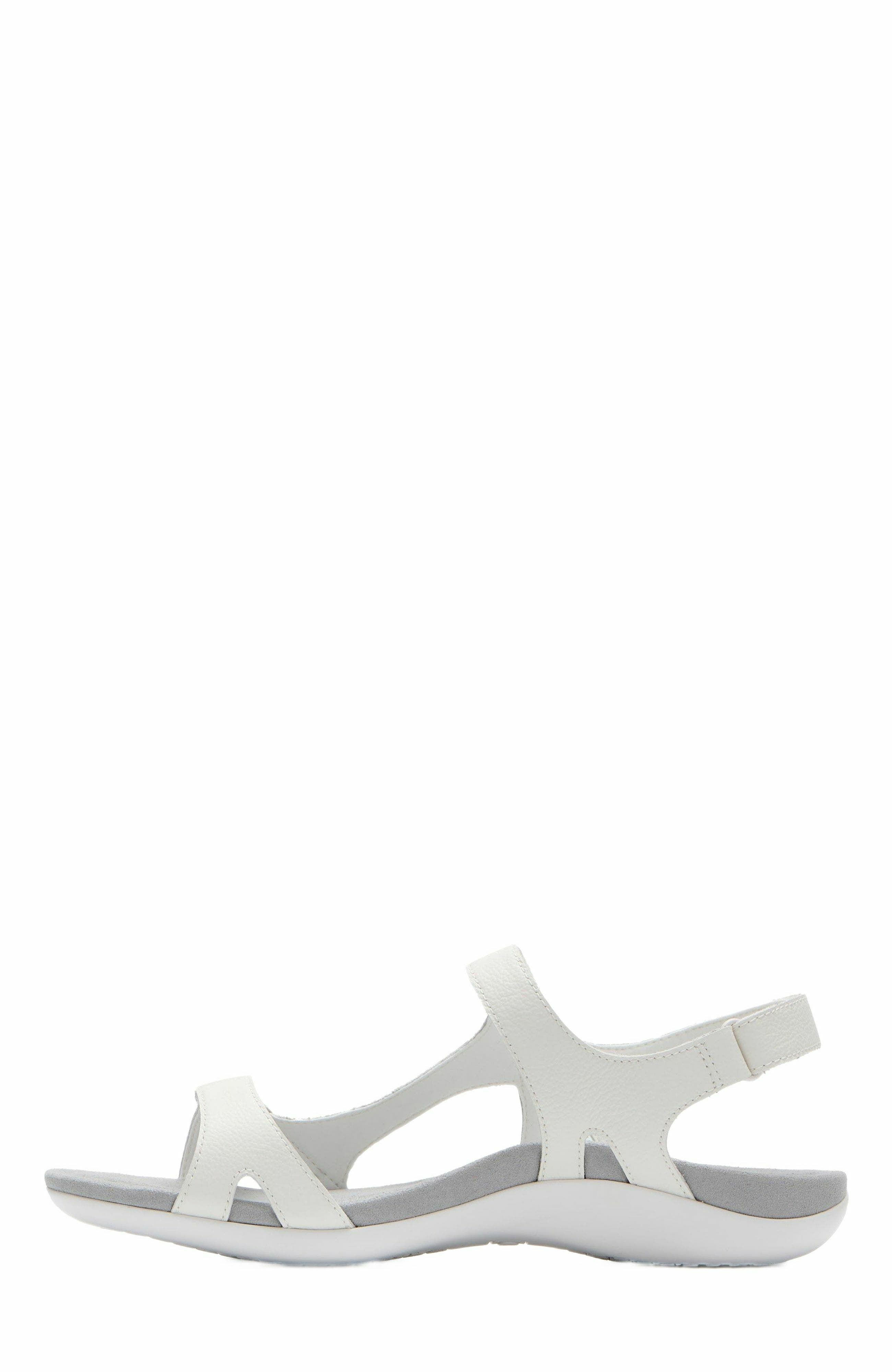 Oasis Sport Sandal, Alternate, color, White - Regular