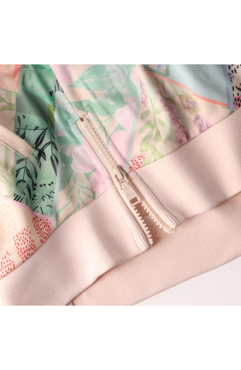 WEAR by Erin Andrews Women's WEAR by Erin Andrews  Sand Chicago Cubs Raglan Full-Zip Track Jacket, Alternate, color, Sand