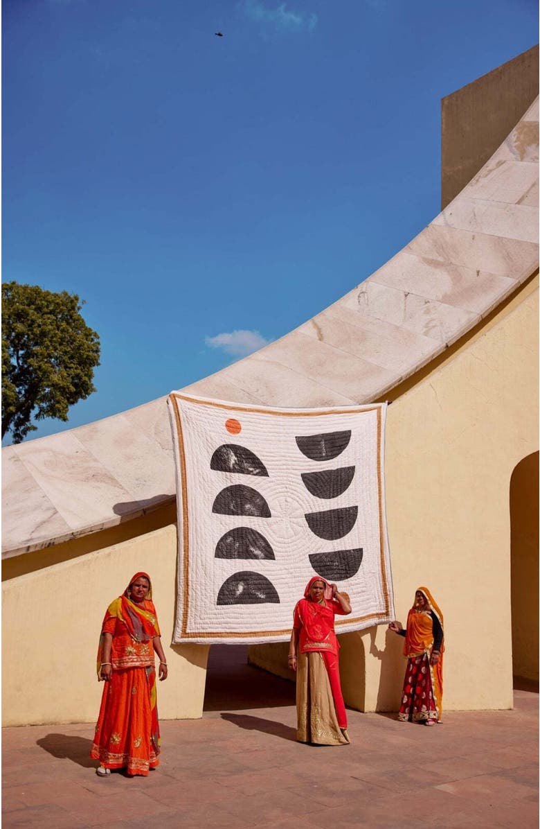 CQC LA PLENTIFUL Quilt Bedding Set With 2 Shams, Alternate, color, White, Orange, Grey