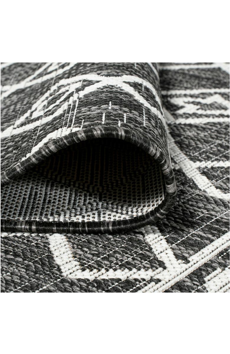 JONATHAN Y Kafel Bohemian Indoor/Outdoor Area Rug, Alternate, color, Black/Ivory