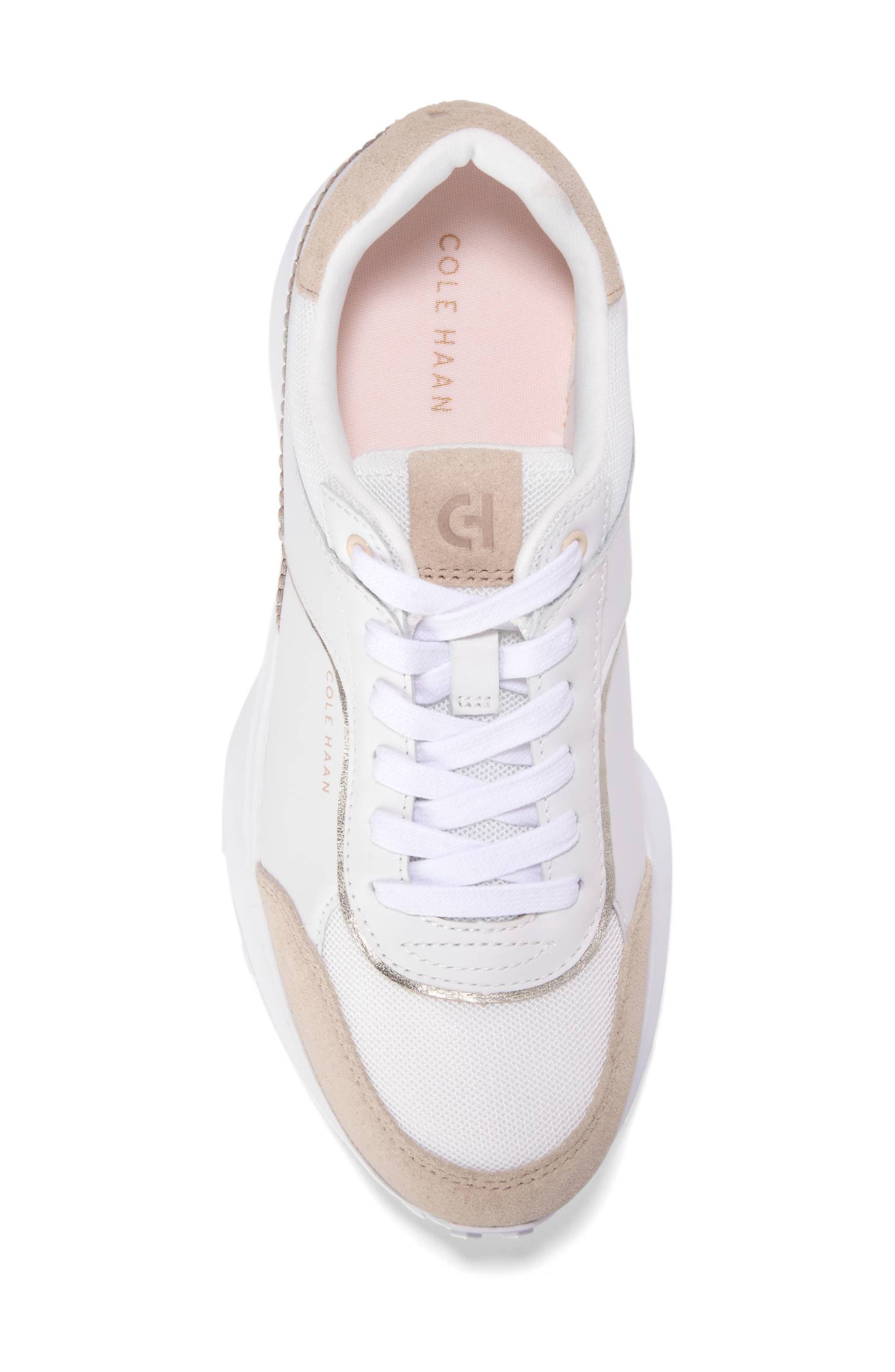 Cole Haan Grand Crosscourt Hallet Run Sneaker, Alternate, color, White / Oat Suede/ Gum