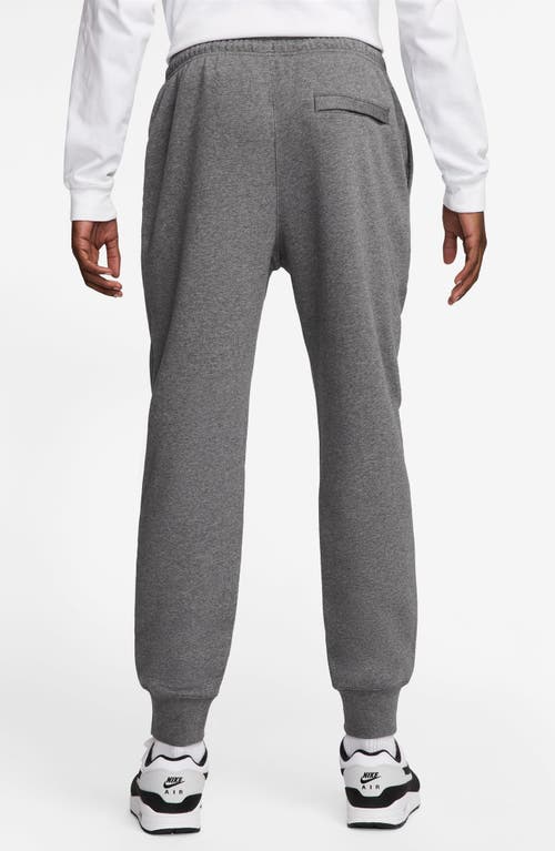 Nike Club Fleece Joggers In Gray