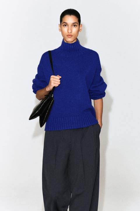 Chunky Cashmere Mock-Neck Sweater