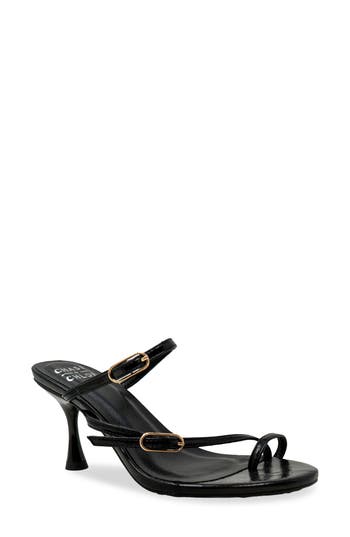 Chase & Chloe Chase And Chloe Nadine Sandal In Black