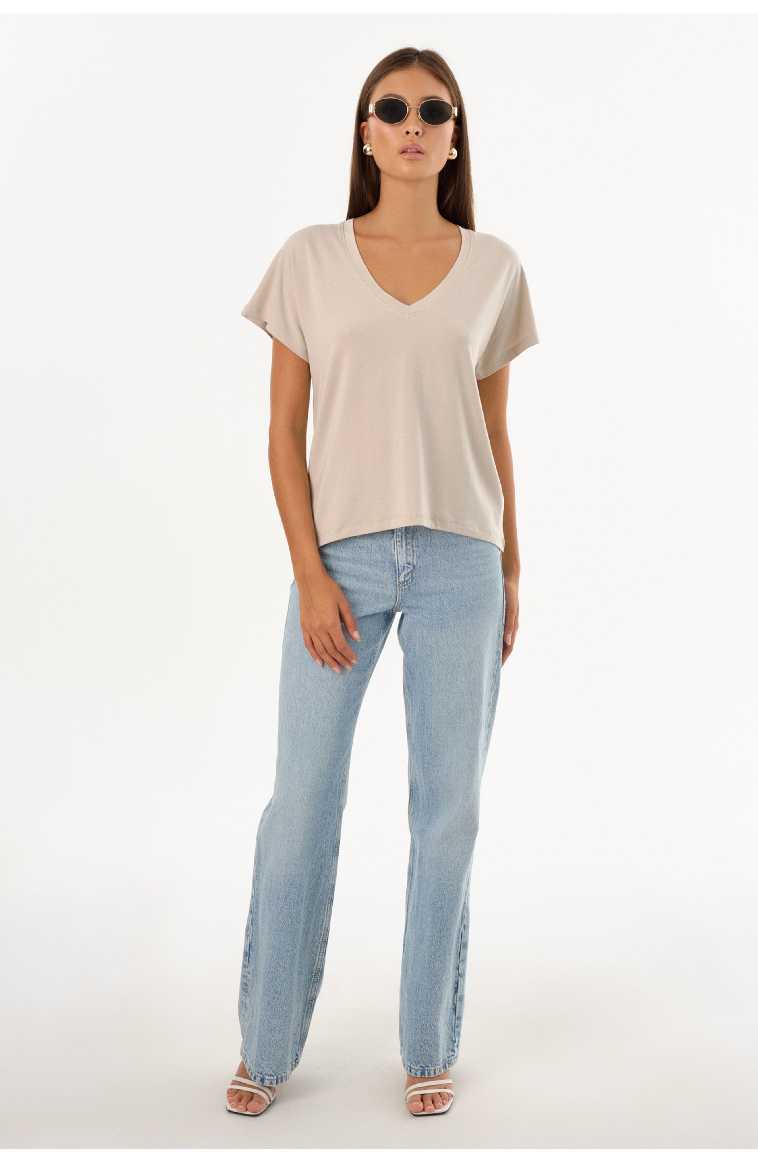 NEREA | Jersey V Neck Tee - image 4