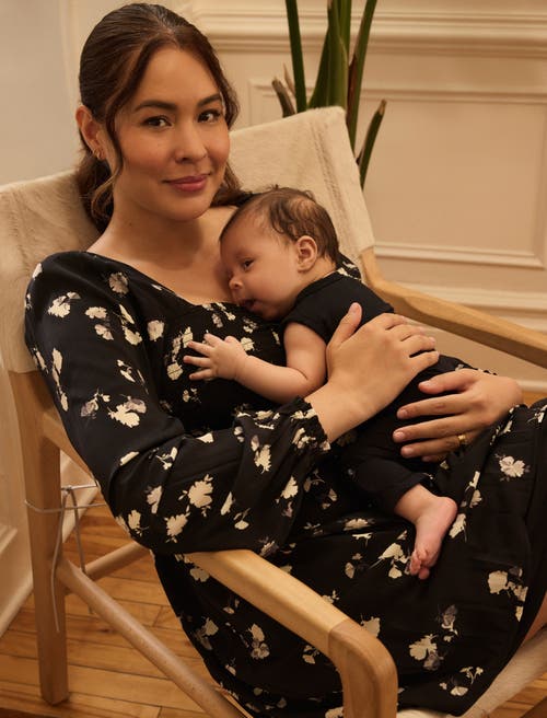 MOTHERHOOD MATERNITY MOTHERHOOD MATERNITY SMOCKED BABYDOLL LONG SLEEVE MINI DRESS