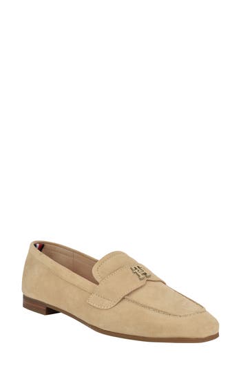 Tommy Hilfiger Razzi Loafer In Beige