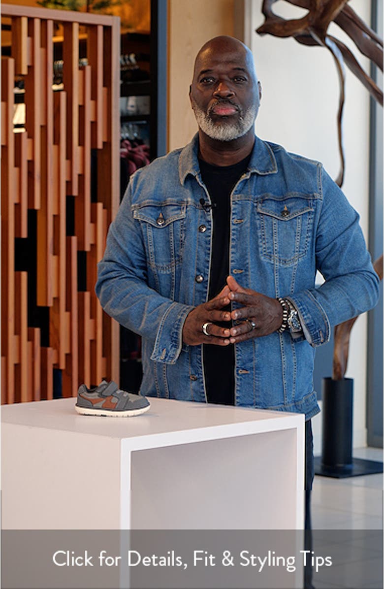 London Sneaker, sales video thumbnail