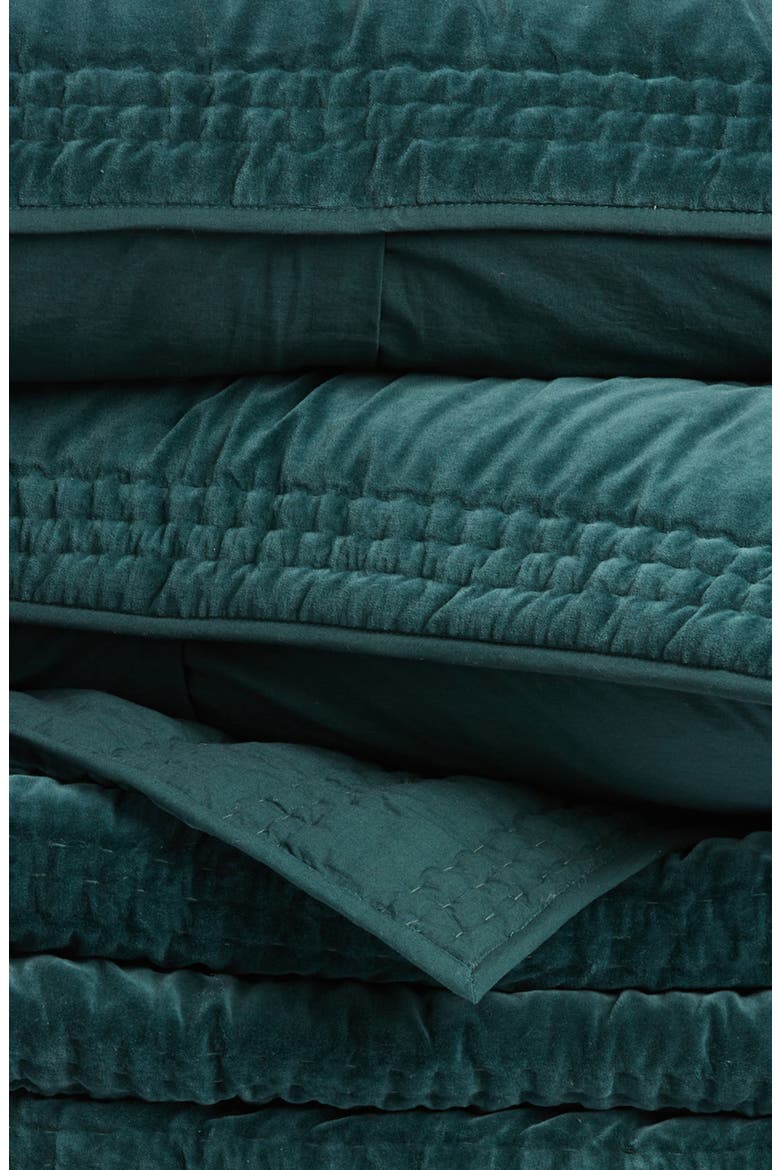 Velveteen Quilt & Shams Set, Alternate, color, GREEN GABLES