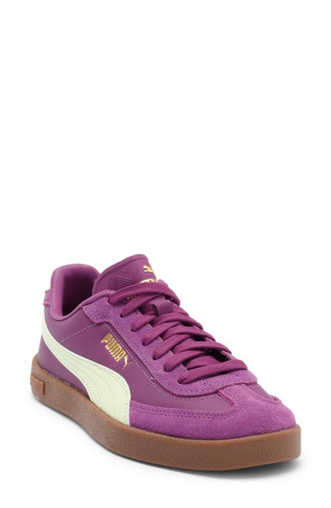 Club II Era Sneaker (Women)