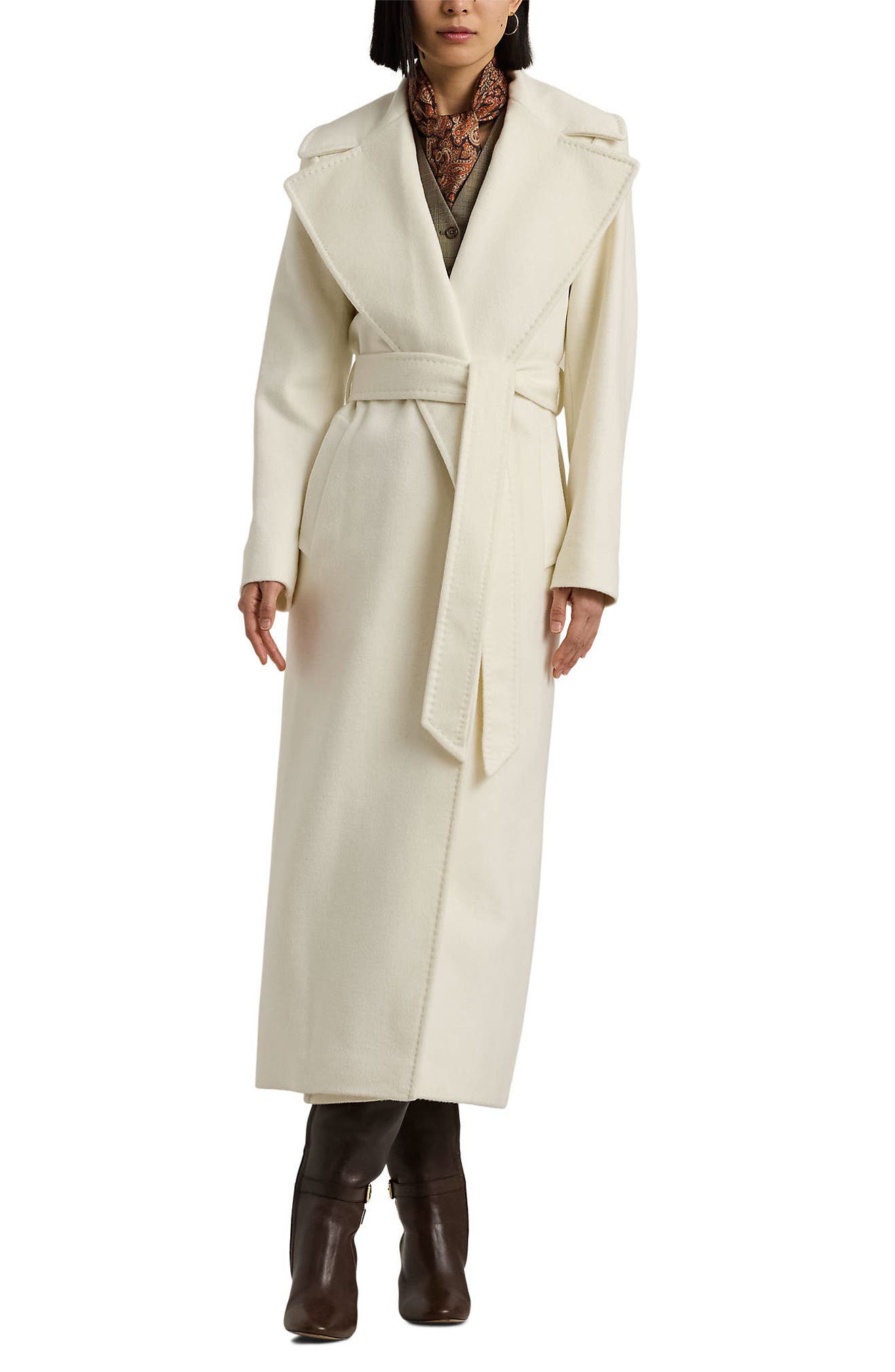 selected MODA CREAM