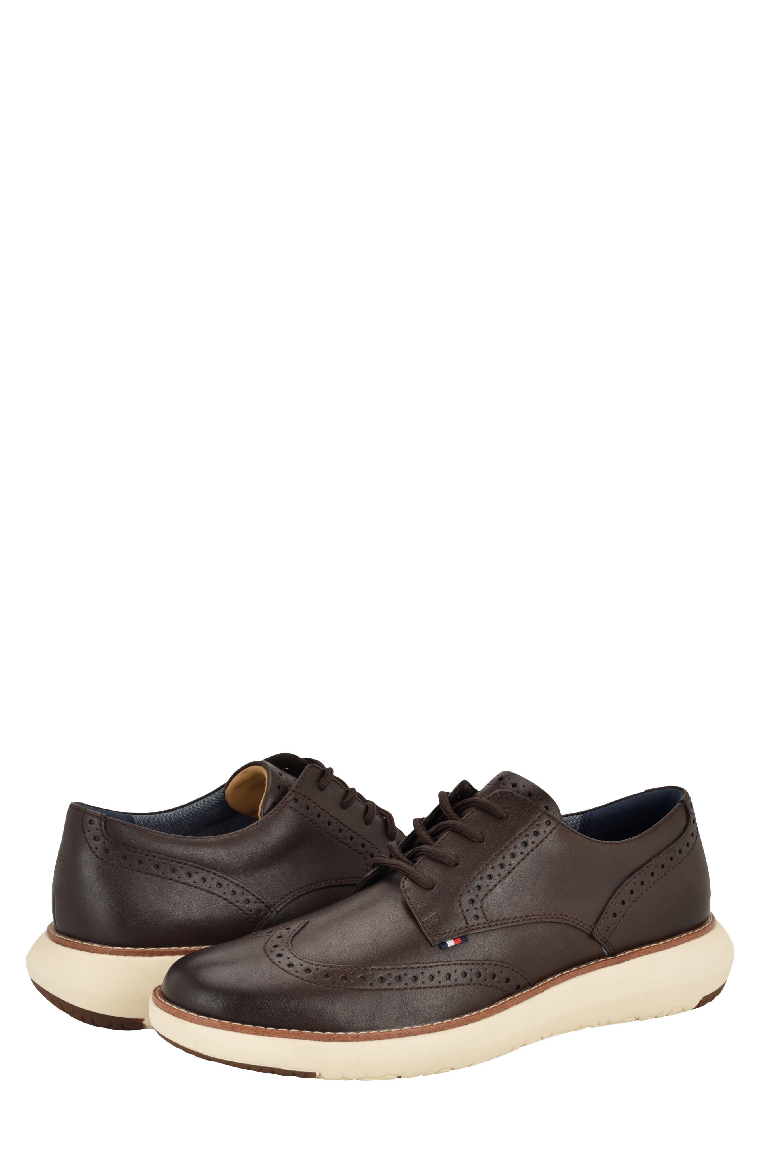 Foyer Wingtip Oxford, Alternate, color, MEDIUM BROWN 2