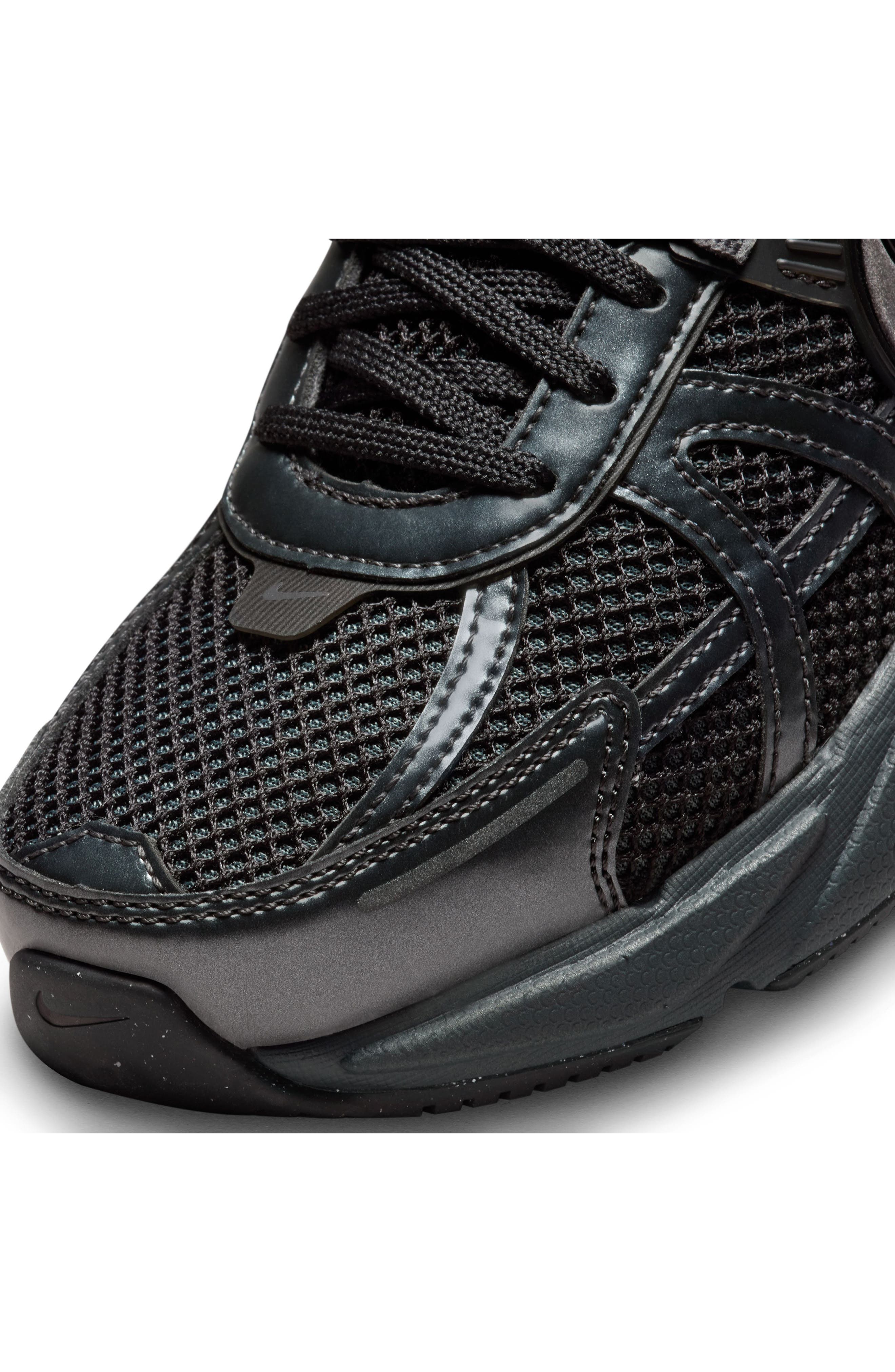 V2K Run Sneaker (Women) | Nordstrom