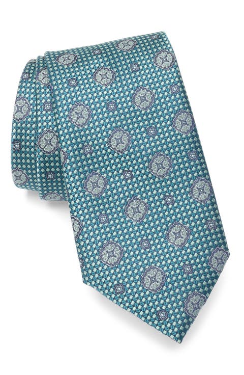 Lurisa Medallion Tie