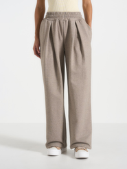 Manière De Voir Fanny Straight Leg Box Pleat Joggers