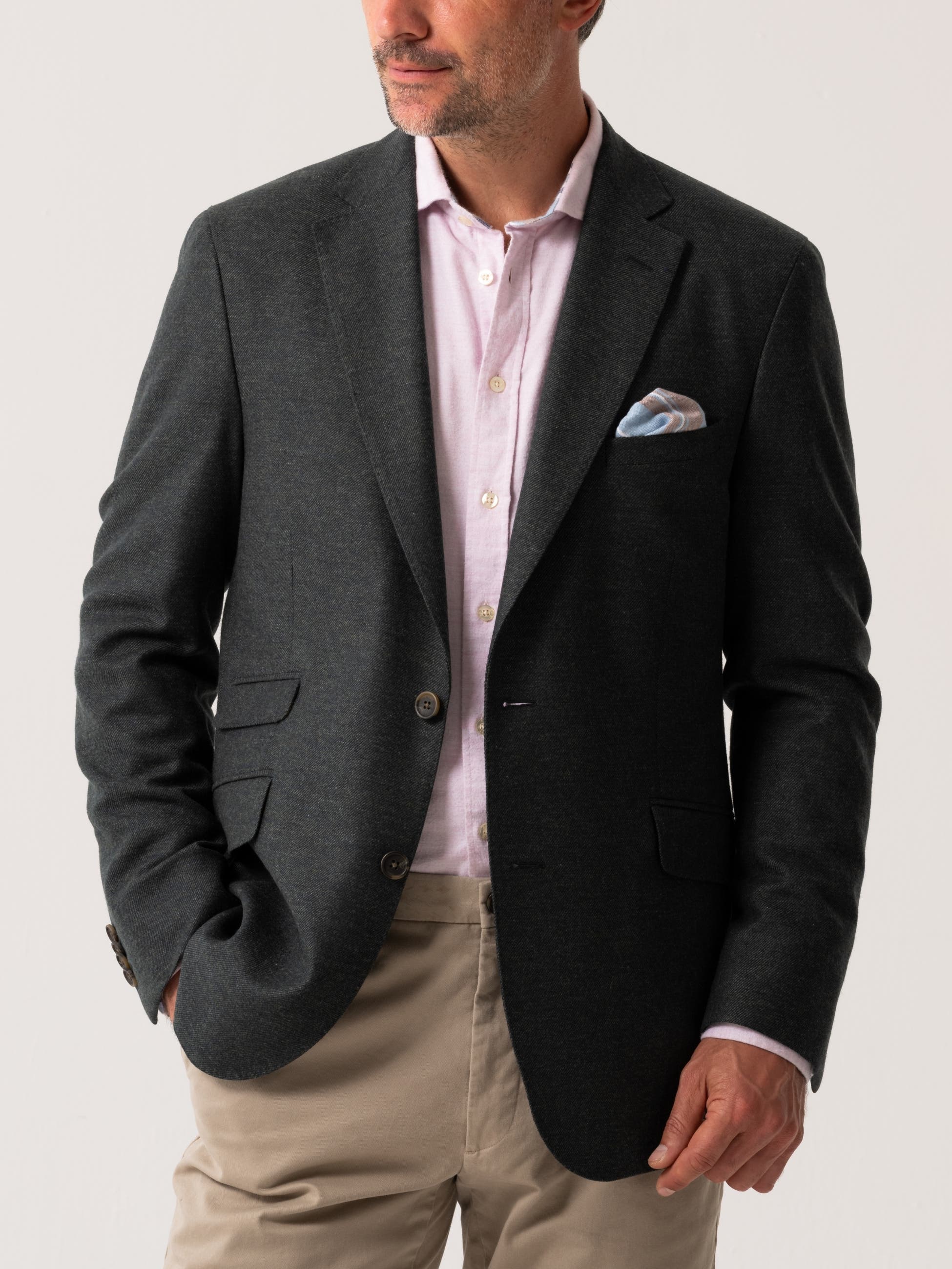 Koy Clothing Classic Wool and Cashmere Blend Blazer in Olive 