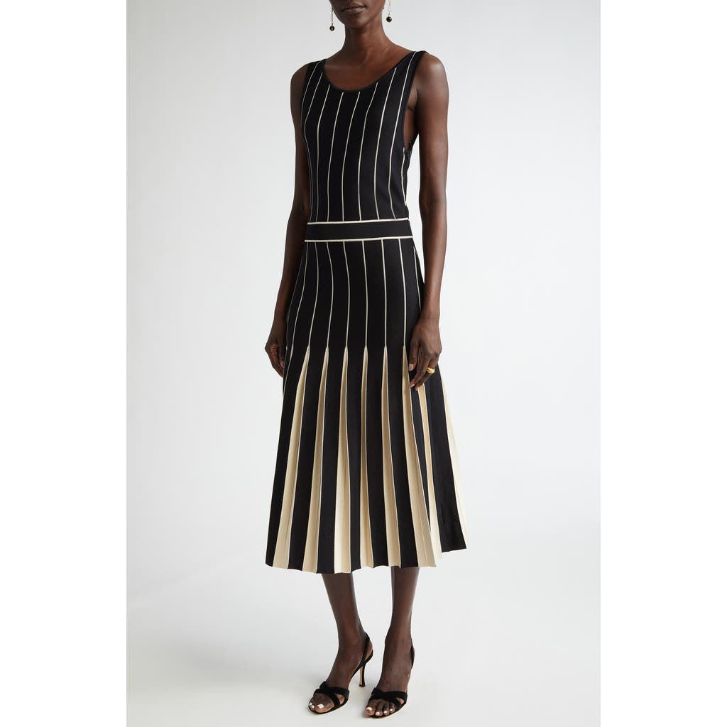 St John Bi-tonal Short Row Pleated Knit Dress In Black/willow