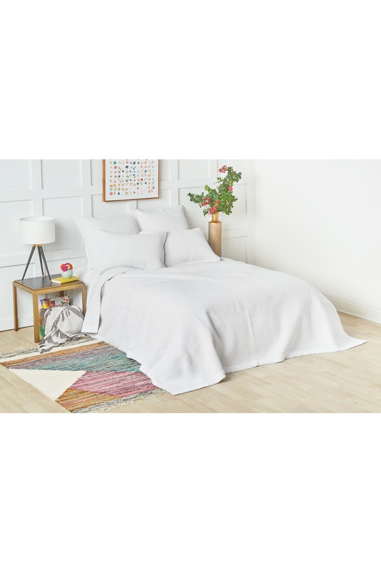 Bennett White Quilt Cotton Standard Sham 20" x 26", Alternate, color, White