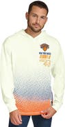 TOMMY JEANS Men's Tommy Jeans Cream New York Knicks Ben Vintage Applique Long Sleeve Hoodie T-Shirt