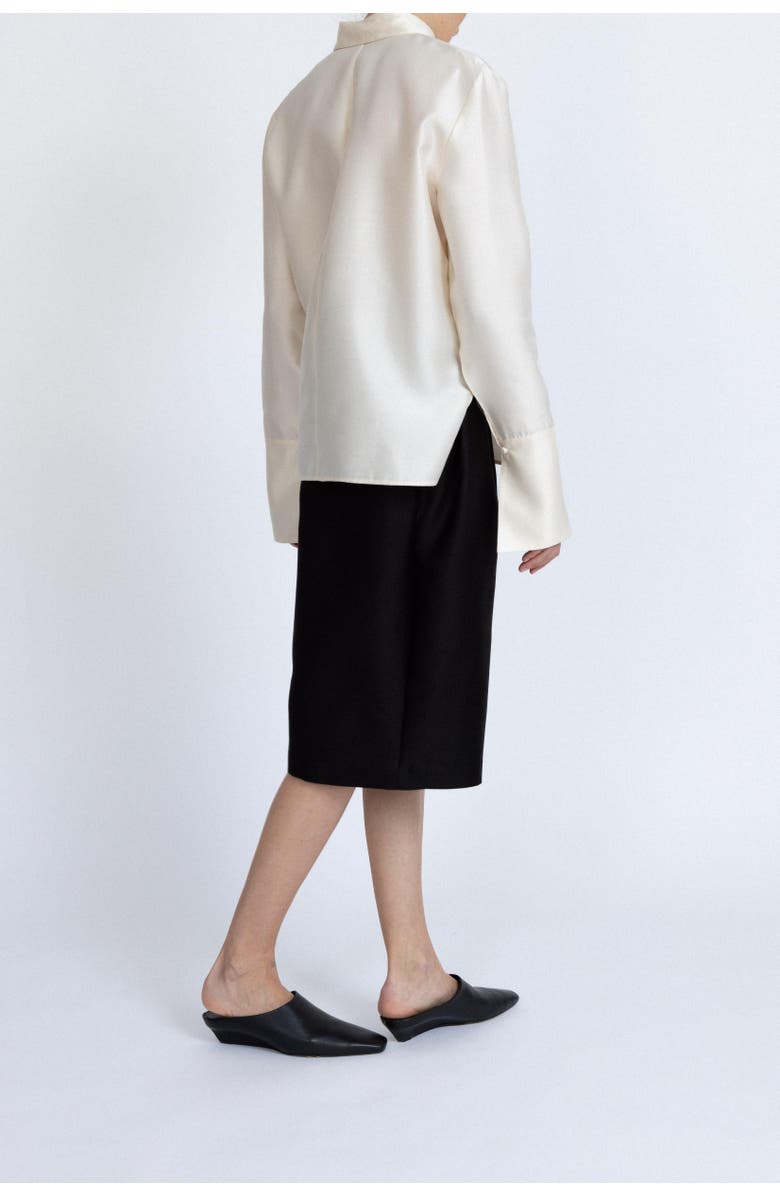 Alas Silk-Wool Blend Darted Bermuda Shorts, Alternate, color, Black